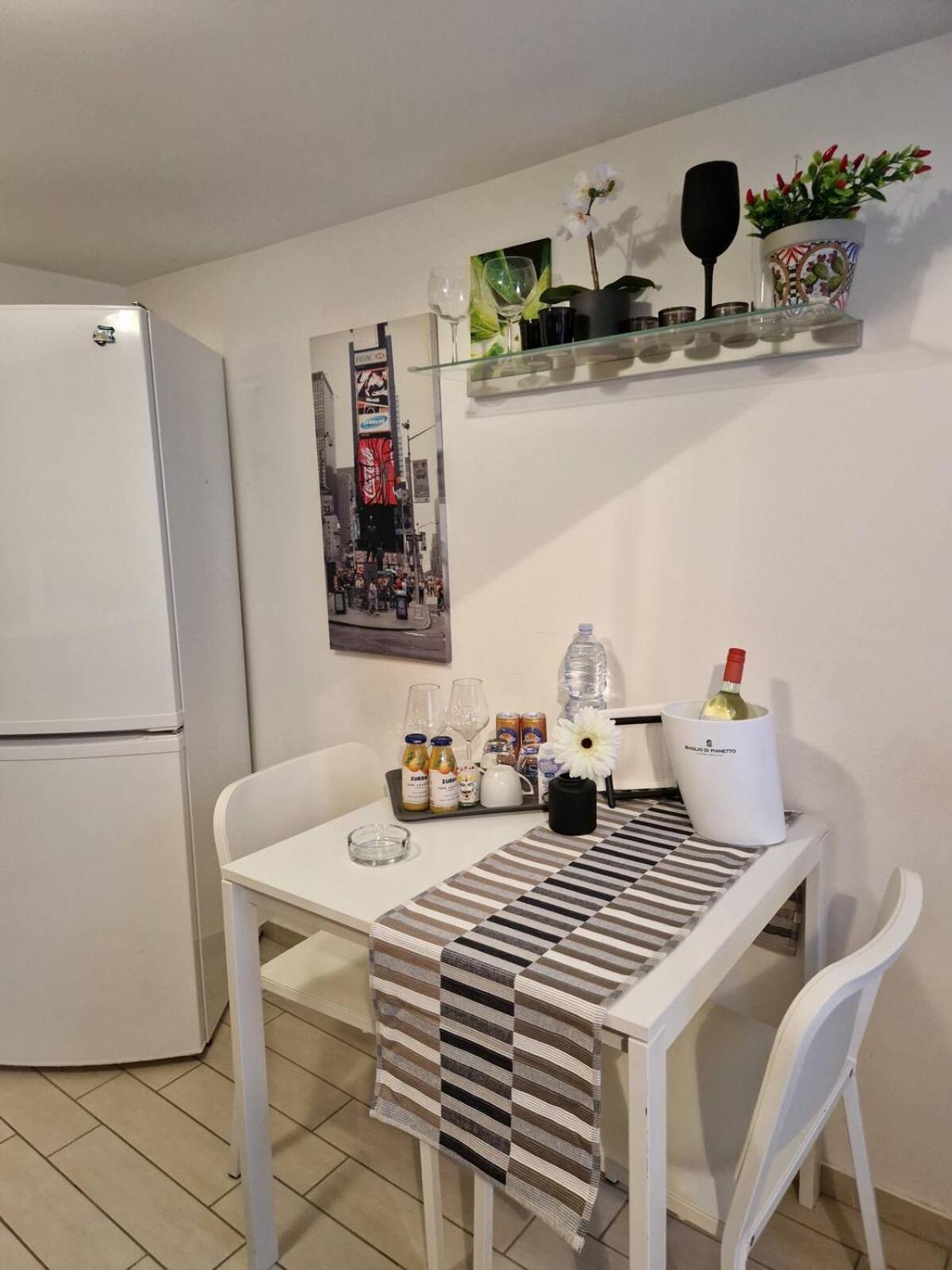 Borgo Santa Caterina - Fiera "Ventotto Holiday Home" 卡塔尼亚 外观 照片